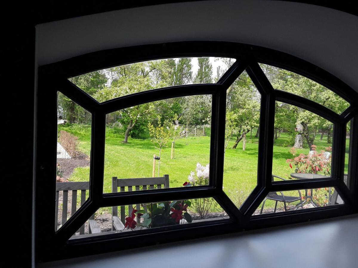 Het Kraaienbosch Bed & Breakfast Zegveld Bagian luar foto